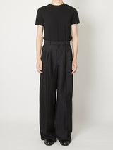 TWO-TUCK WIDE TROUSERS