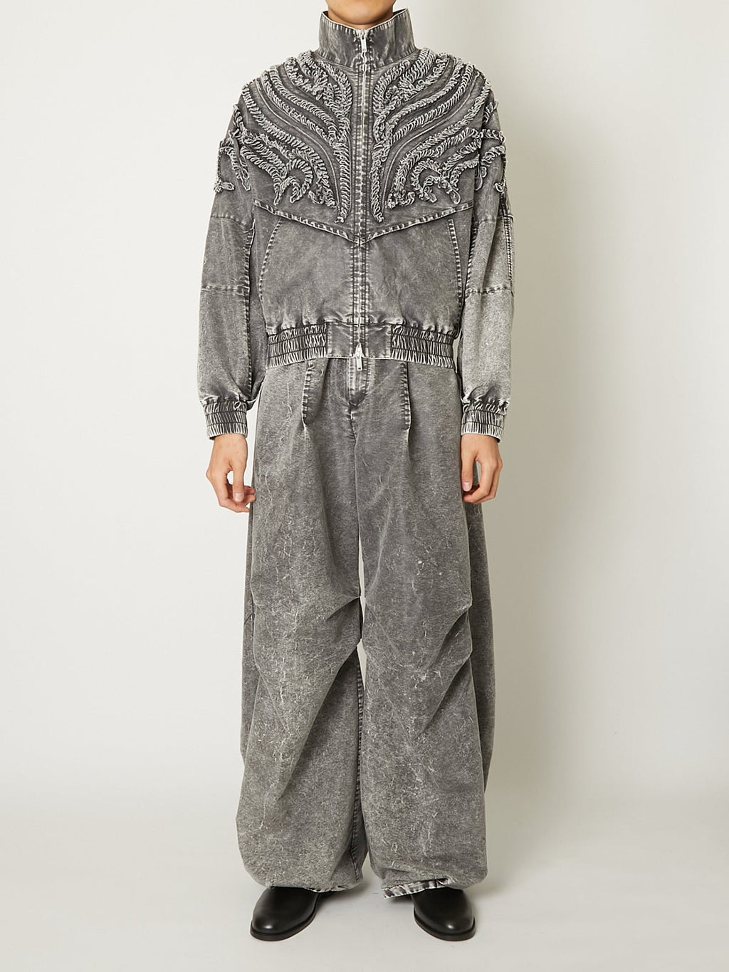 TUCKED BALLOON DENIM – TAAKK