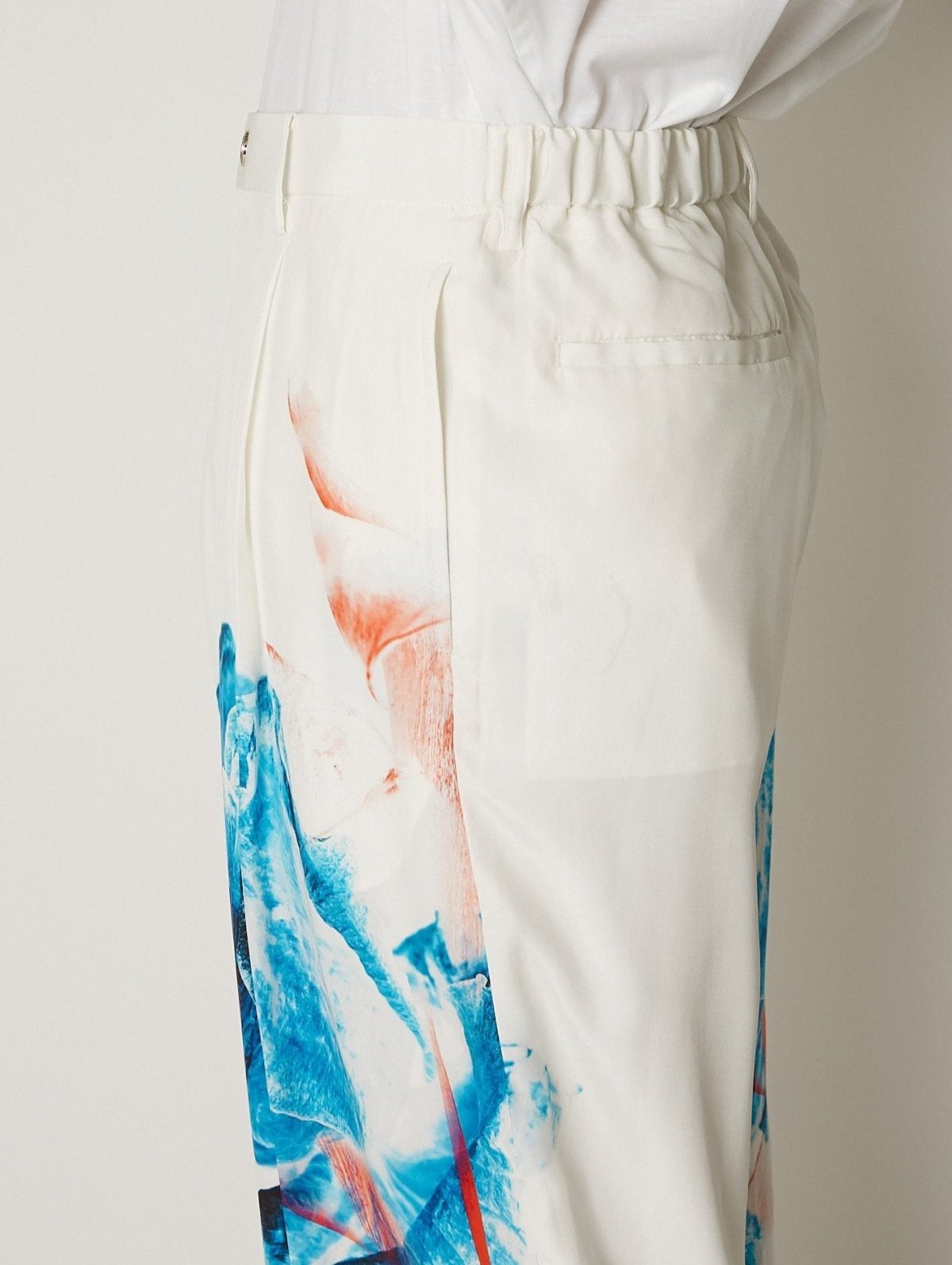 FLORAL SILK PANTS – TAAKK