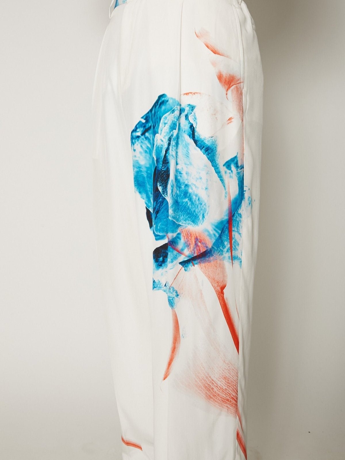 FLORAL SILK PANTS – TAAKK