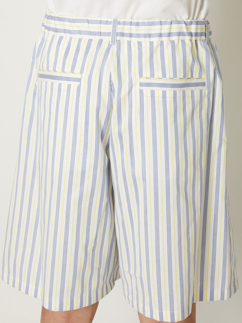 STRIPE ABOVE-THE KNEE SHORTS