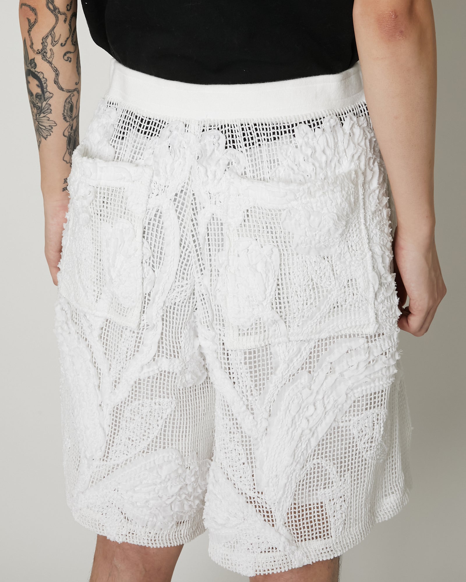 MESH EMBROIDERY SHORTS – TAAKK