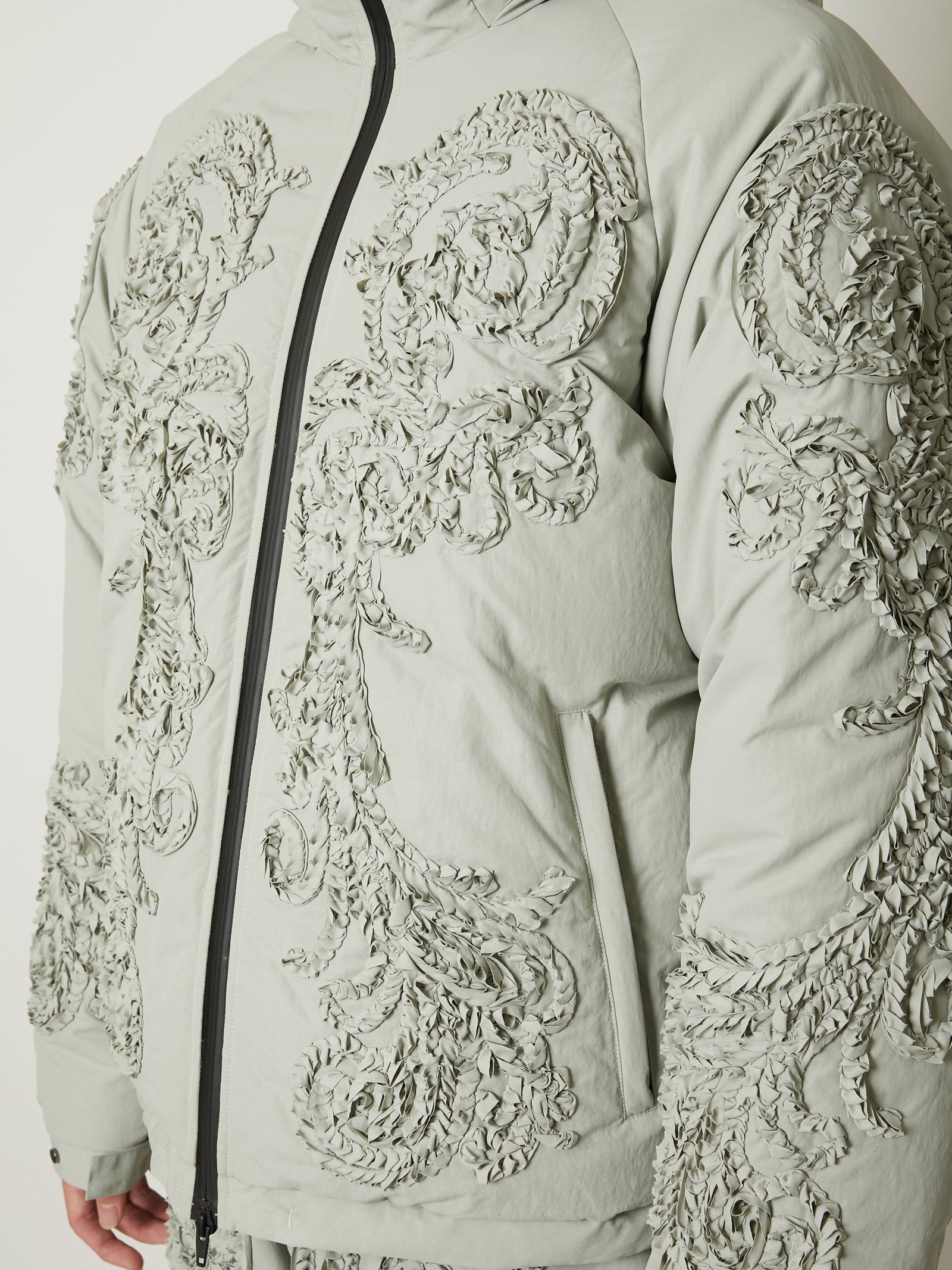 SCULPTURE DOWN JACKET – TAAKK