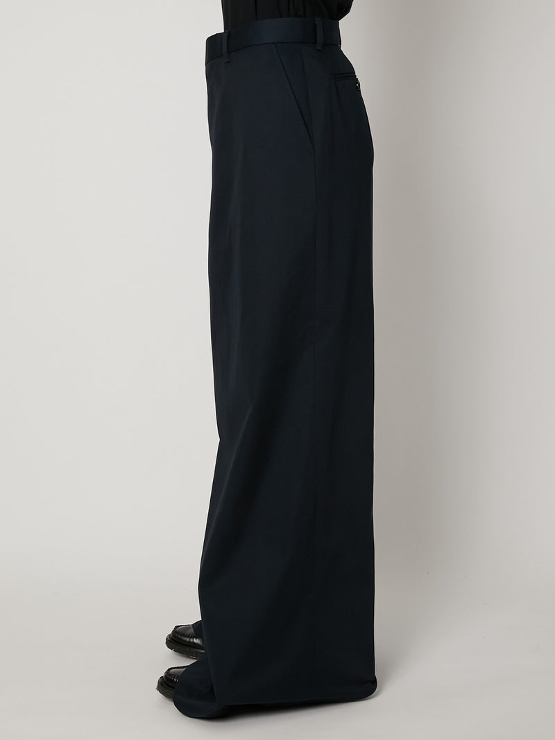 DECONSTRUCTED CHINO PANTS – TAAKK