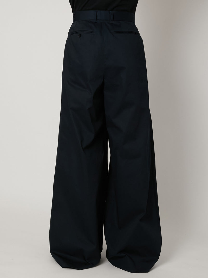 DECONSTRUCTED CHINO PANTS – TAAKK