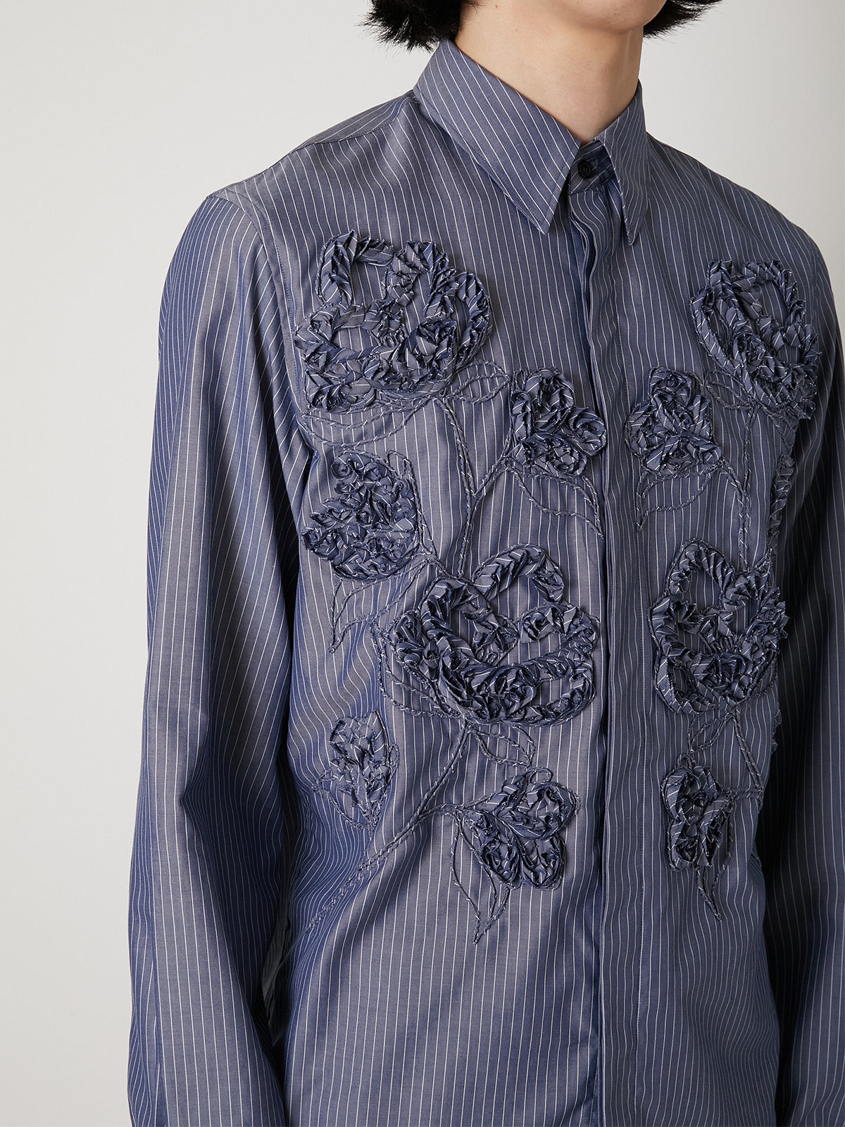 FLOWER EMBROIDERY REGULAR SHIRT – TAAKK