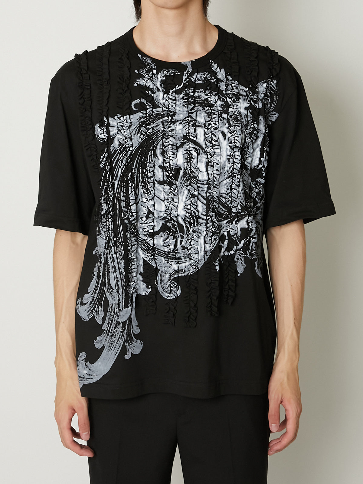 RUFFLE PRINT T-SHIRTS – TAAKK