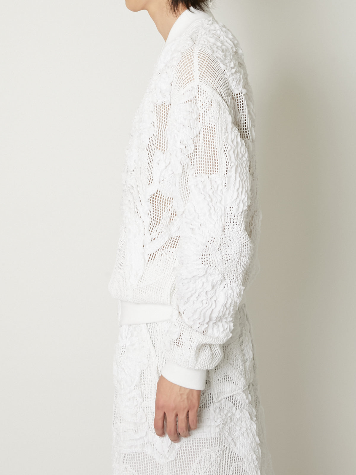 MESH EMBROIDERY ZIP BLOUSE – TAAKK