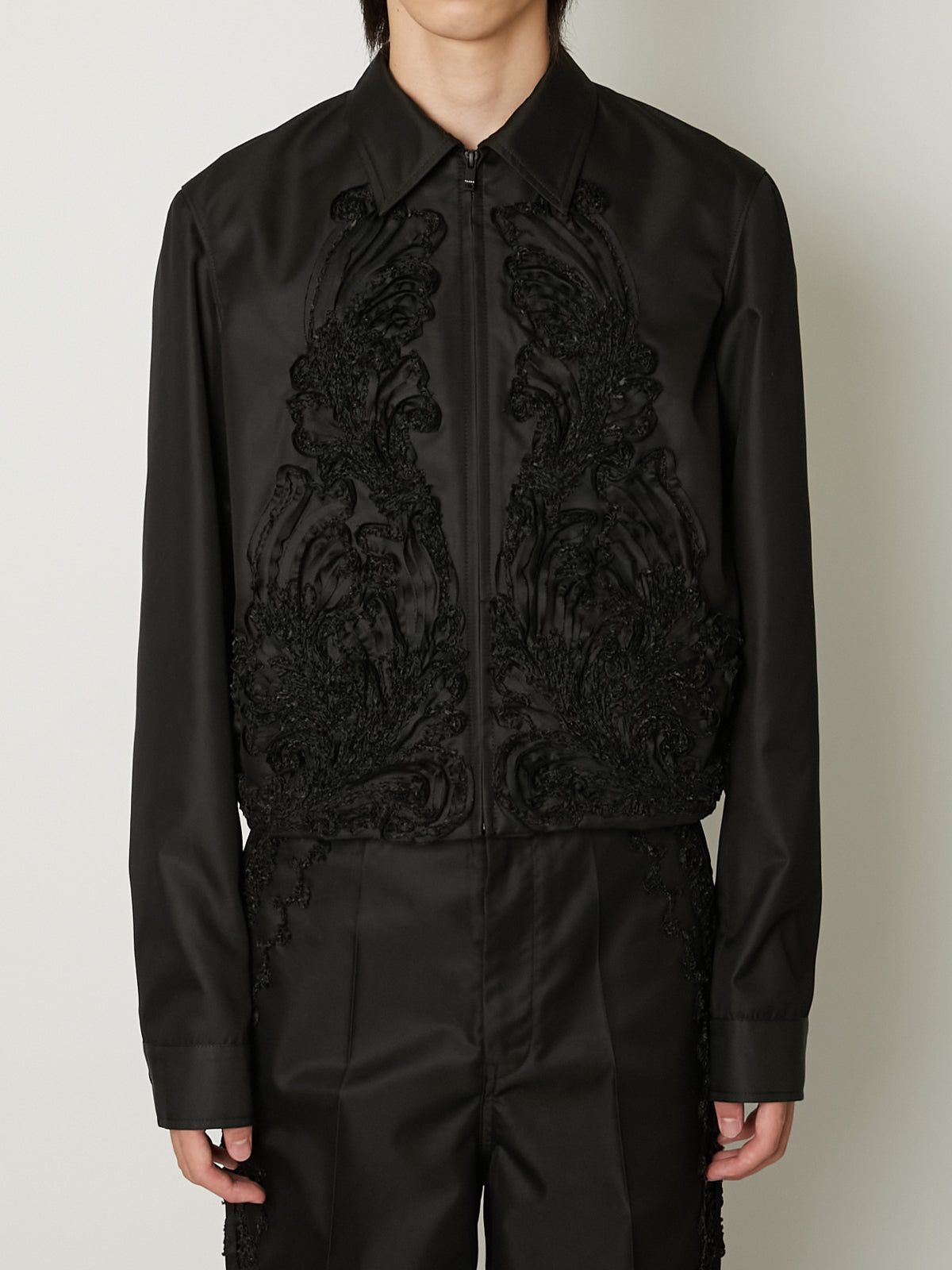CHAMBRAY SCULPTURE SHORT BLOUSON – TAAKK