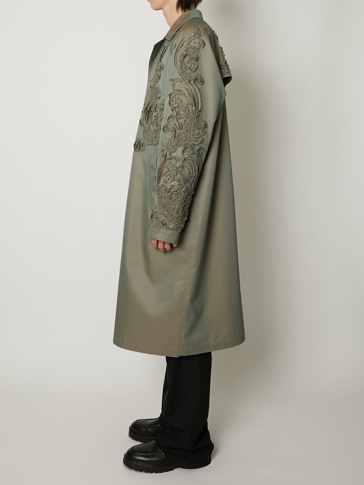 新品　カラー　kolor / Balmacaan Coat kolor ☆ 独創的デザイン Balmacaan COAT バルカラーコート