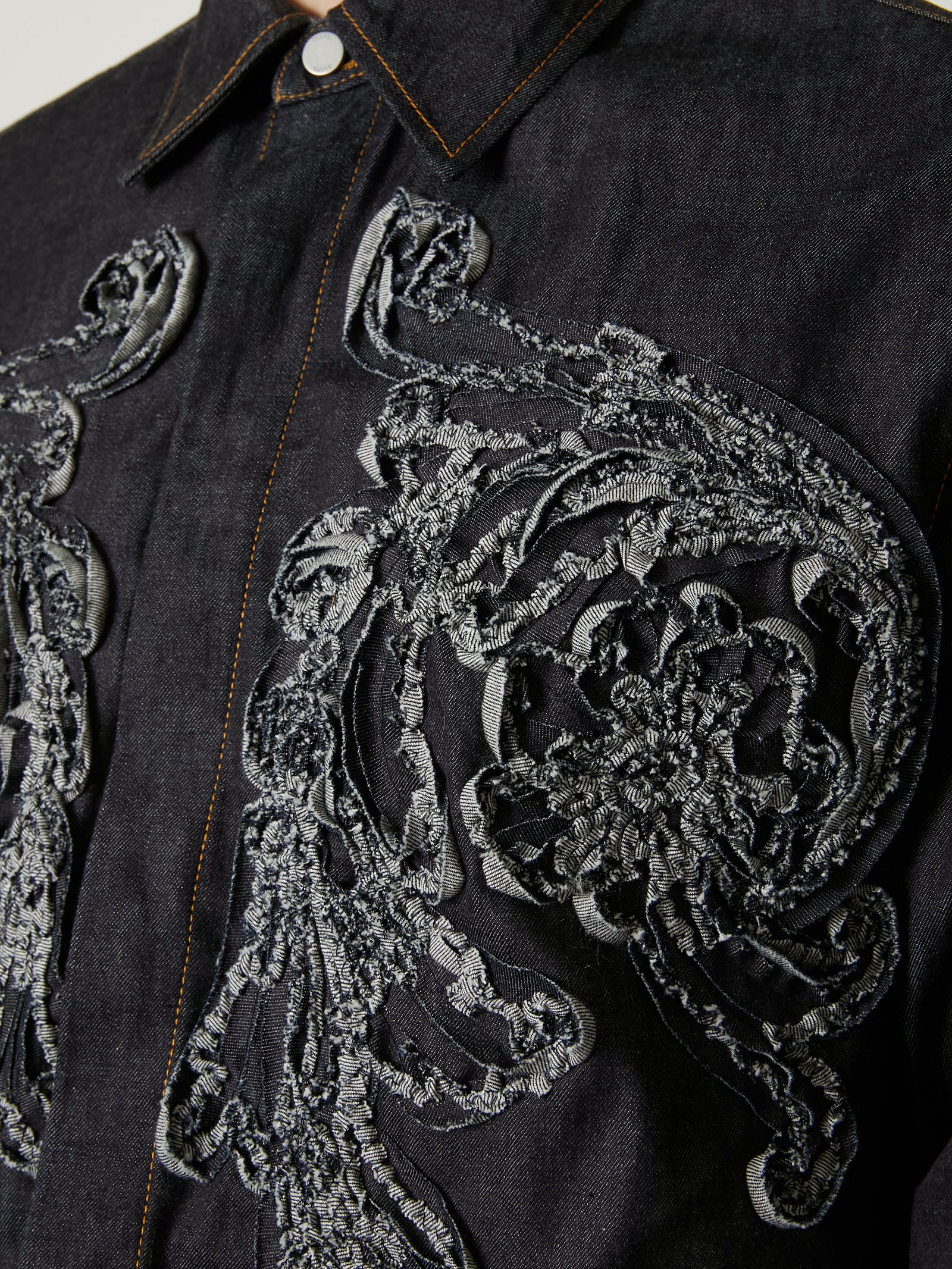 SCULPTURE DENIM SHIRTS – TAAKK