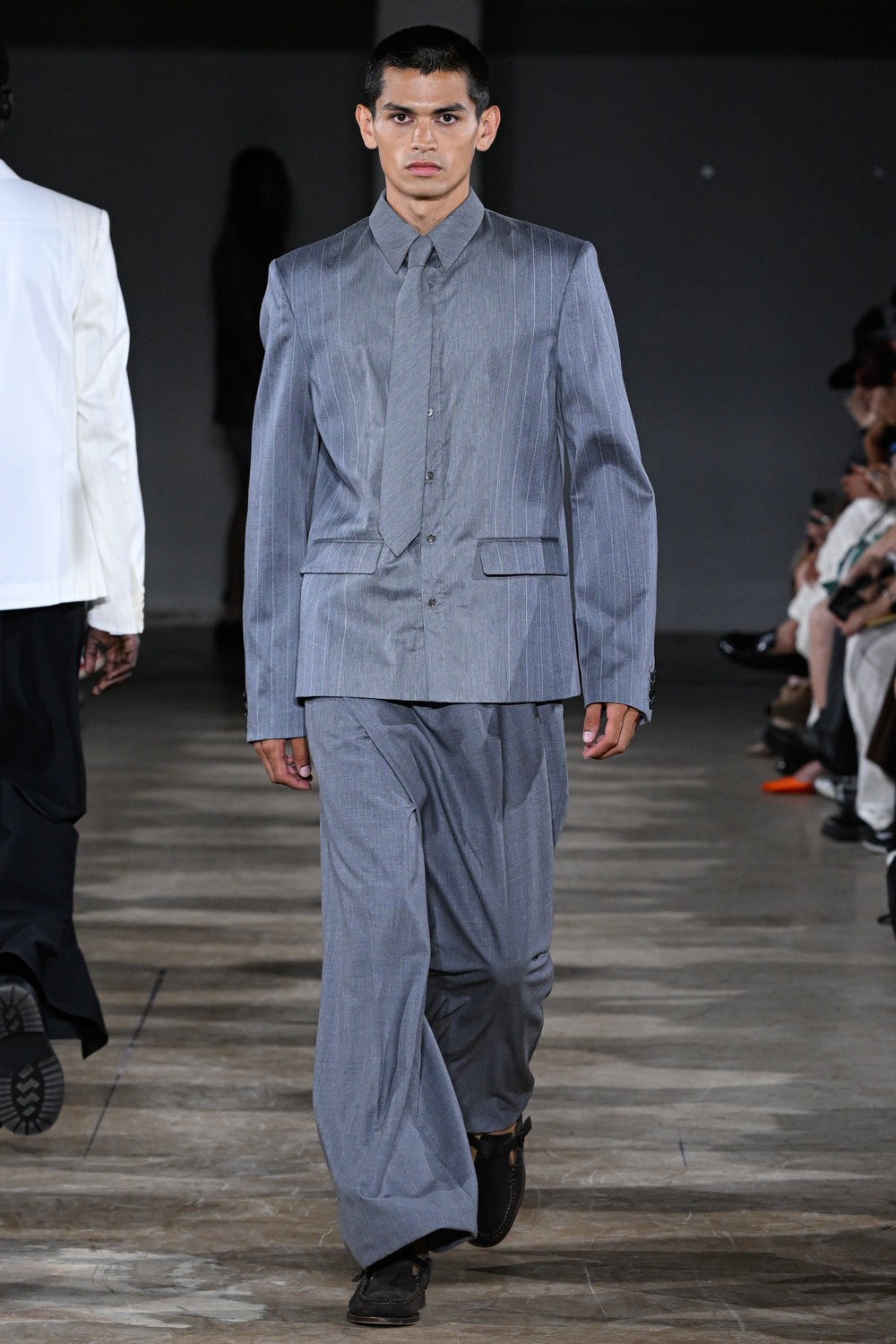 26 Spring Summer Runway – TAAKK