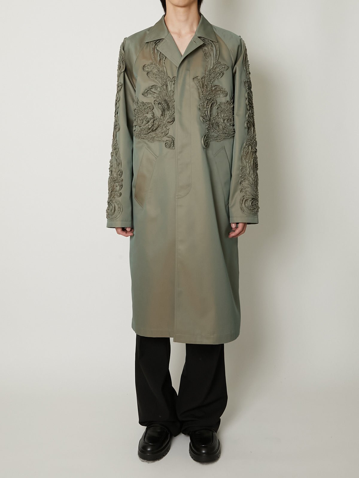 CHAMBRAY SCULPTURE BALMACAAN COAT – TAAKK