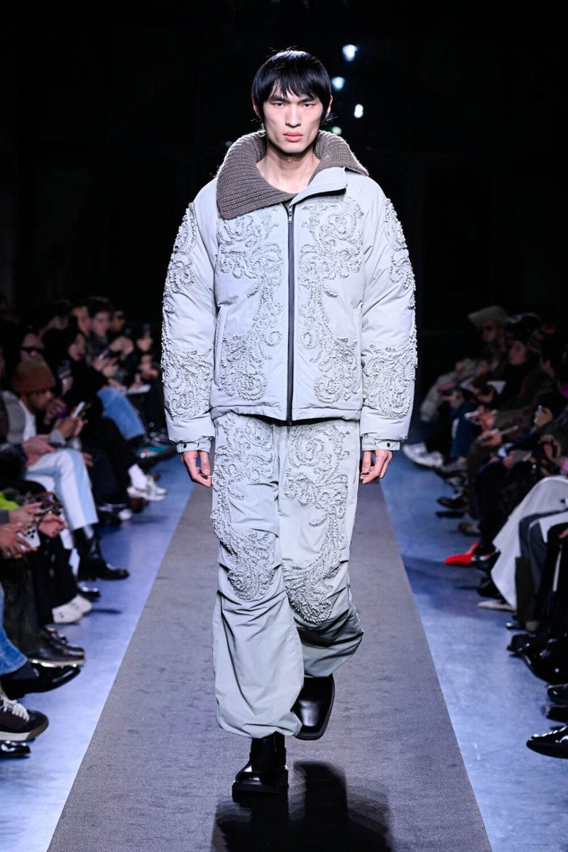 SCULPTURE DOWN JACKET